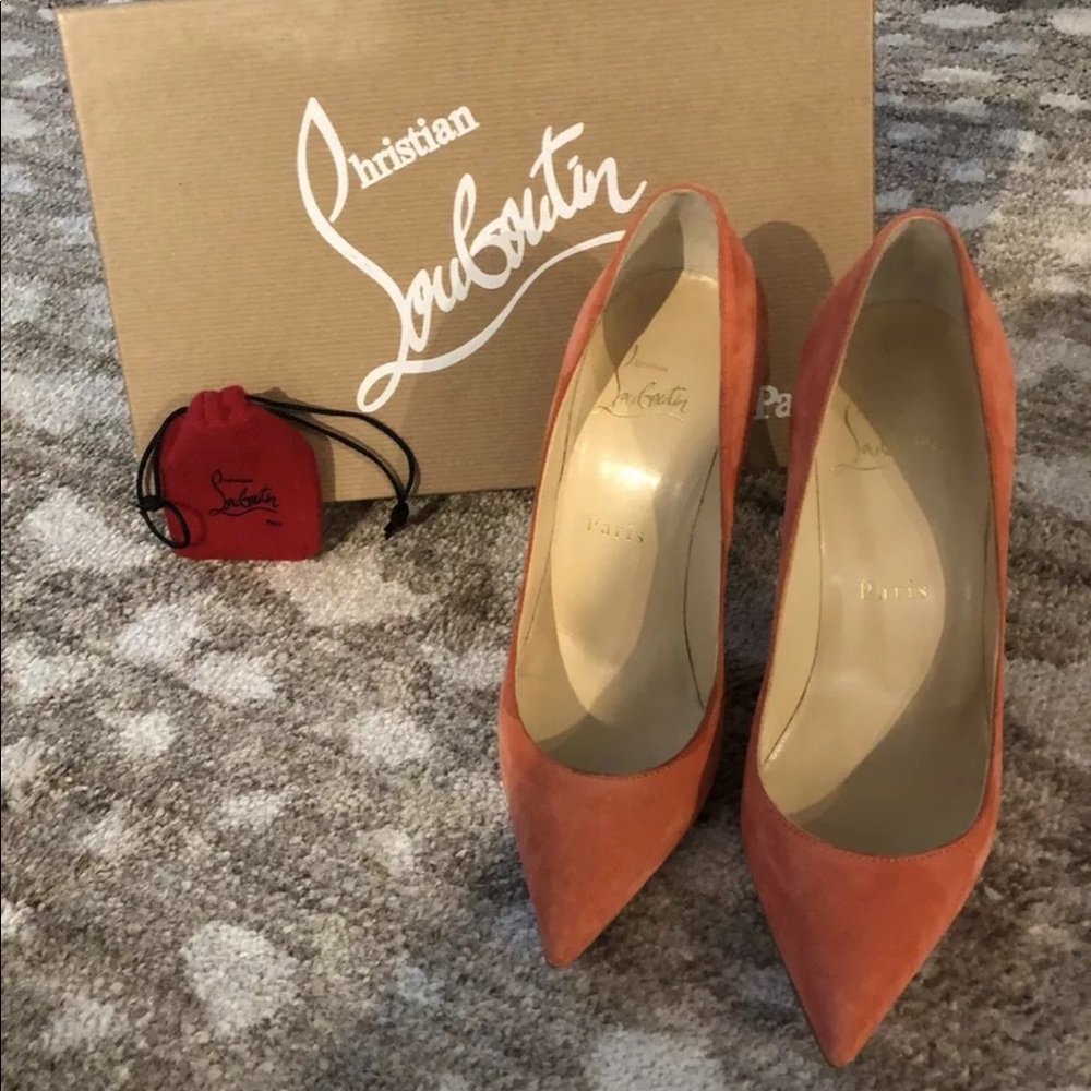 SOLD! Christian Louboutin Pigalle Follies 35.5